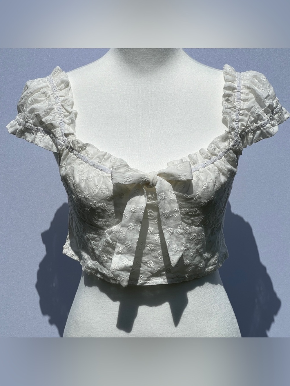 NWT Romwe White Eyelet Crop Top with Front Tie and Ruffled Cap Sleeves Size L